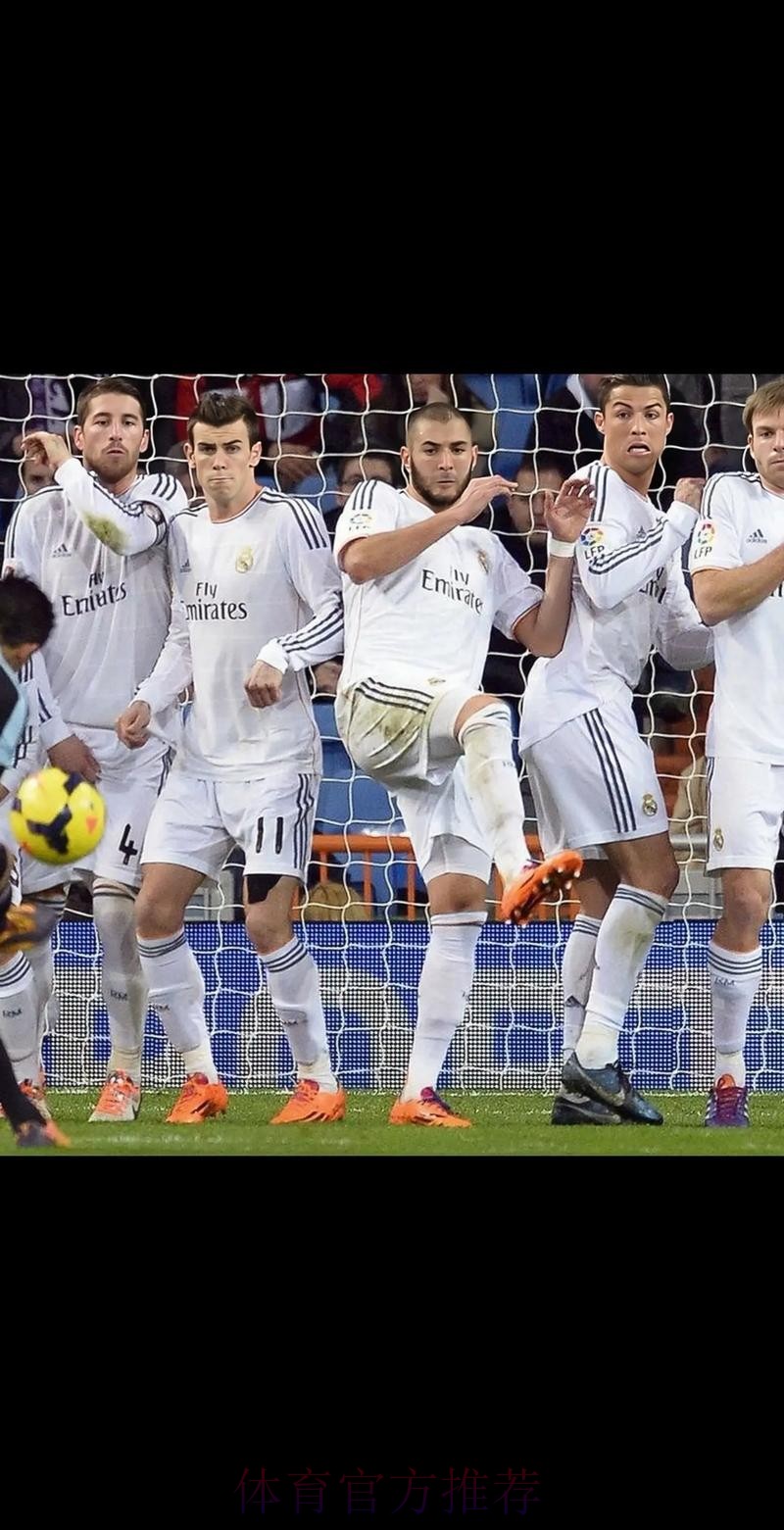 六台记者:贝尔已回到皇马 他的目的是履行完合同 六台记者:贝尔已回到皇马 他的目的是履行完合同