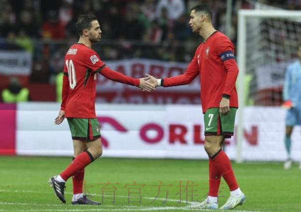 年薪860万 波兰媒体披露皇马当年邀莱万合同细节 年薪860万 波兰媒体披露皇马当年邀莱万合同细节